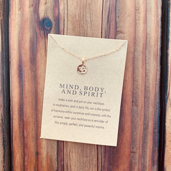 MIND, BODY, AND SPIRIT  ♡ Gift Necklace - Picture 5 of 6